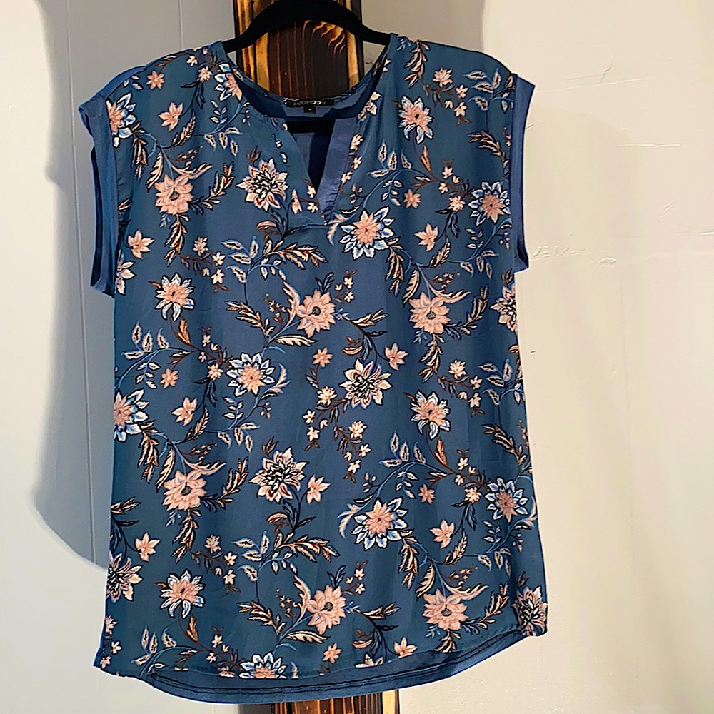 PAPERMOON short sleeve blouse size Small